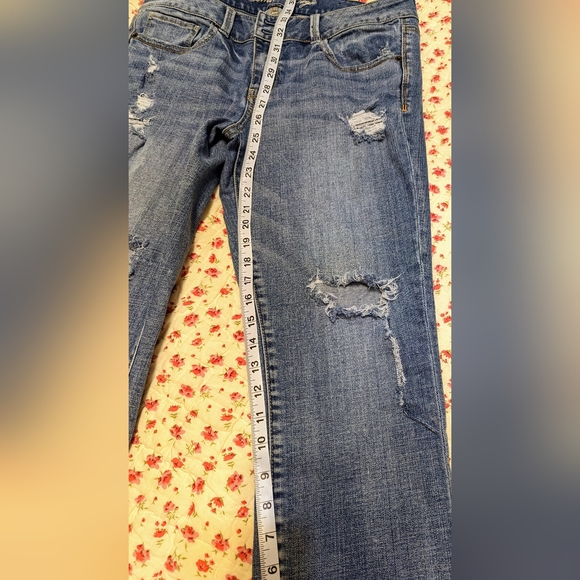 💥5 for 25 💥 American Eagle Artist distressed crop jeans 👖size 12 - Picture 13 of 16